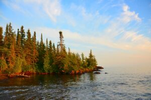 Photo of the Lake Superior shoreline in autumn.